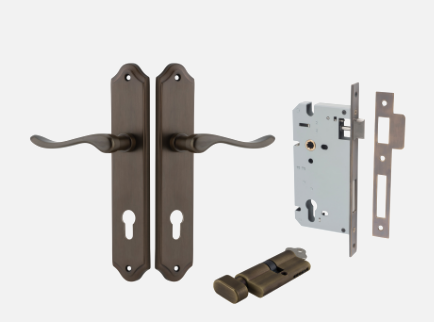 Iver Stirling Door Lever 10922 Shouldered Backplate Signature Brass - Passage ,Privacy & Entrance