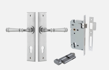 Iver Verona Door Lever 12286 Chamfered Backplate Brushed Chrome - Passage ,Privacy & Entrance