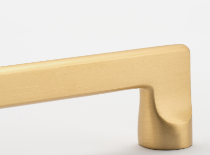 Iver Baltimore Cabinet Pull 20886 Centre to Centre 128mm & 160mm Brushed Brass - With Backplate & No Backplate