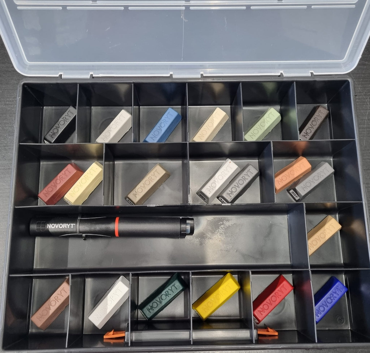 Novoryt (Switzerland) Repair Kit 20pc -Includes Gas Knife