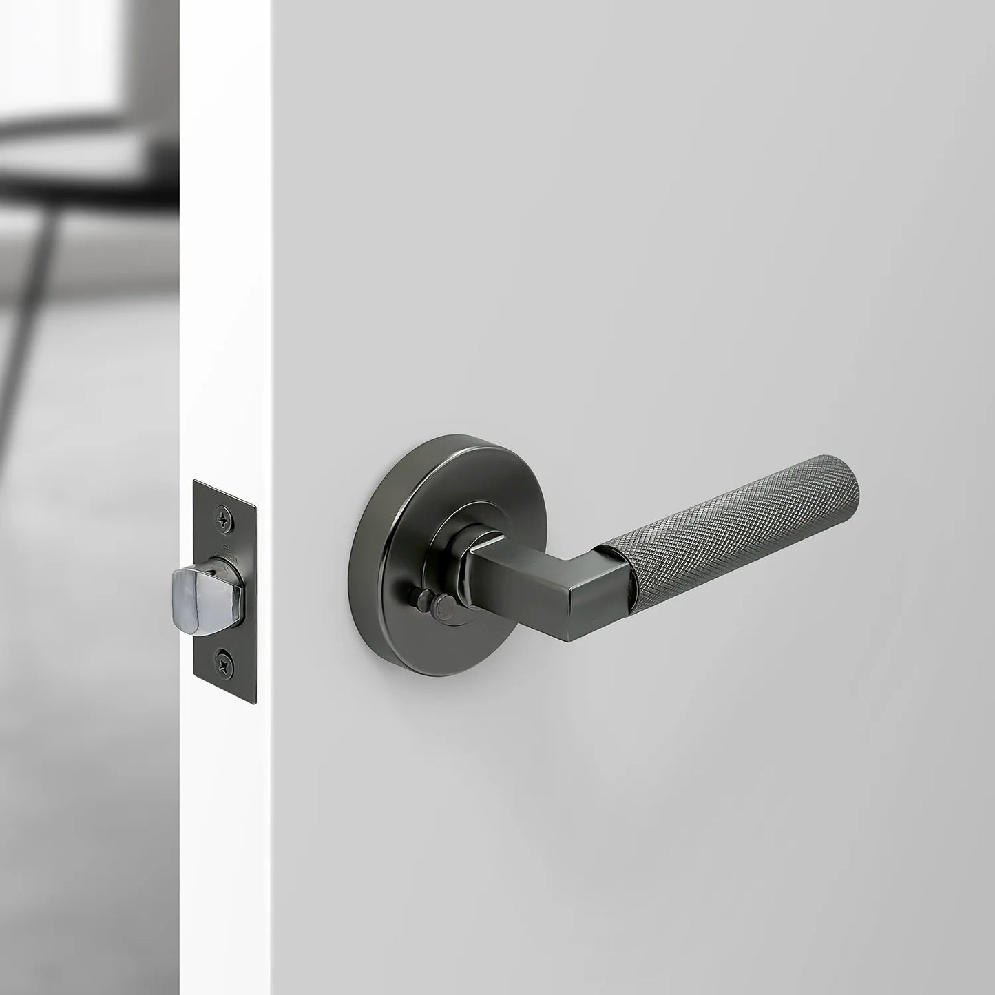 MILES NELSON DOOR HANDLES S RANGE SCARLETT KNURLED PRIVACY SET SATIN GRAPHITE