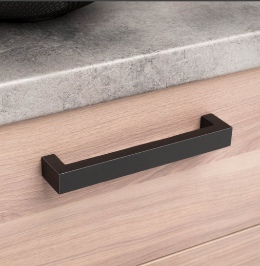 Kethy Bench D Handle 20mm Wide 128mm C to C Available In 3 Colours : Black Stain ,Oak ,Walnut