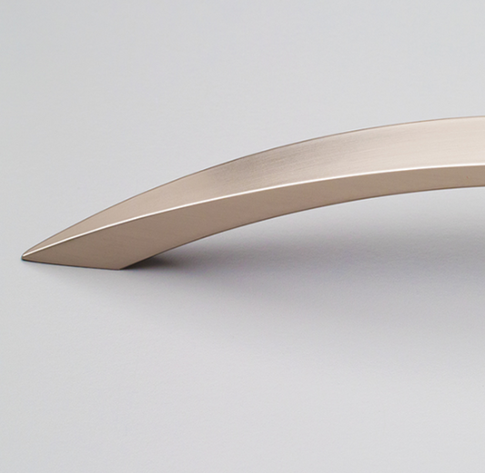 Kethy Melon Bow Handle Wide Section Pointed 128mm C to C Brushed Nickel & Satin Chrome