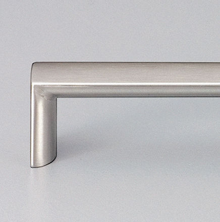 Kethy Latina Stainless D Handle 16.5mm Flat Top Stainless Steel Handle C to C Available In 5 Sizes : 135mm x 128mm ,167mm x 160mm ,199mm x 192mm ,231mm x 224mm ,295mm x 288mm