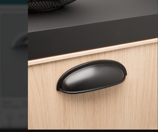 Kethy Bristol Cup Shell Handle 96mm C to C 120mm O/A Available In 6 Colours : Antique Pewter ,Black Paint ,Polished Chrome ,Rustic Brass ,Rustic Copper ,Satin Chrome