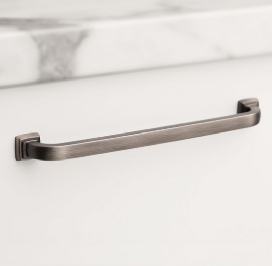 Kethy Darwen Square D Handle 128mm C to C Available In 4 Colours : Black Olive ,Industrial Black ,Black Paint Matt#5 ,Polished Chrome