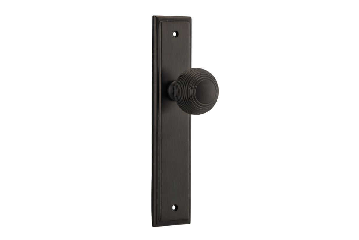 Iver Guildford Door Knob Stepped Latch Pair, Passage Kit, Privacy Kit , Entrance Kit with High Security Lock - Signature Brass