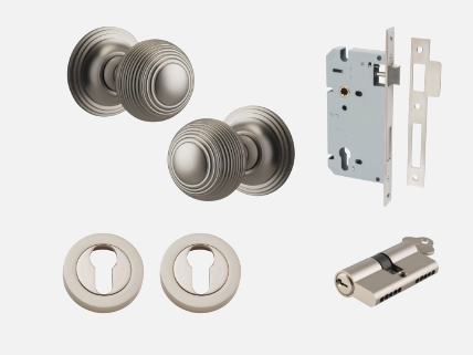 Iver Guildford Door Knob 0229 Round Rose Satin Nickel - Passage kit ,Privacy kit & Entrance Kit (Dual Function 5 pin and Key Thumb 6 Pin)