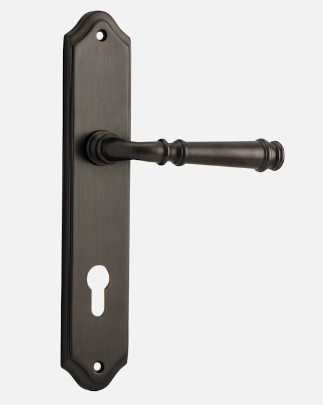 Iver Verona Door Lever 10718 Shouldered Backplate Signature Brass - Passage ,Privacy & Entrance