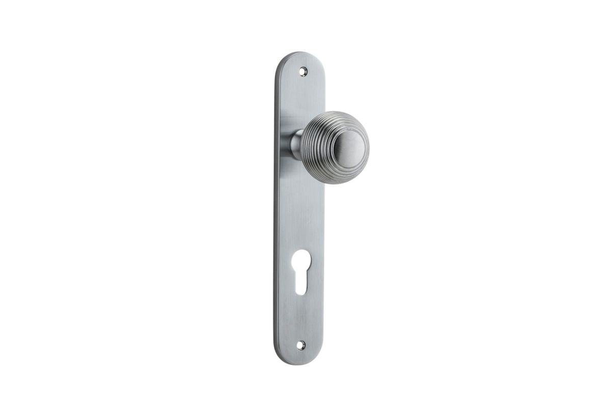 Iver Guildford Door Knob Oval Latch Pair, Passage Kit, Privacy Kit , Entrance Kit with High Security Lock -Brushed Chrome