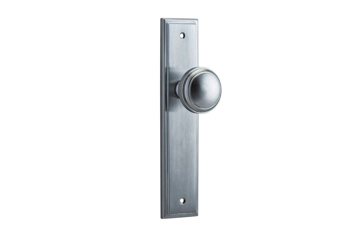 Iver Paddington  Door Knob Stepped Latch Pair, Passage Kit, Privacy Kit , Entrance Kit with High Security Lock - Brushed Chrome