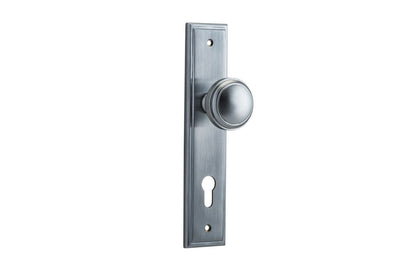 Iver Paddington  Door Knob Stepped Latch Pair, Passage Kit, Privacy Kit , Entrance Kit with High Security Lock - Brushed Chrome