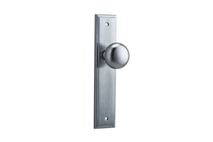 Iver Cambridge Door Knob Stepped Latch Pair, Passage Kit, Privacy Kit , Entrance Kit with High Security Lock - Brushed Chrome