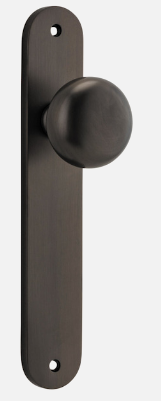 Iver Cambridge Door Knob 10834 Oval Backplate Signature Brass - Passage ,Privacy & Entrance