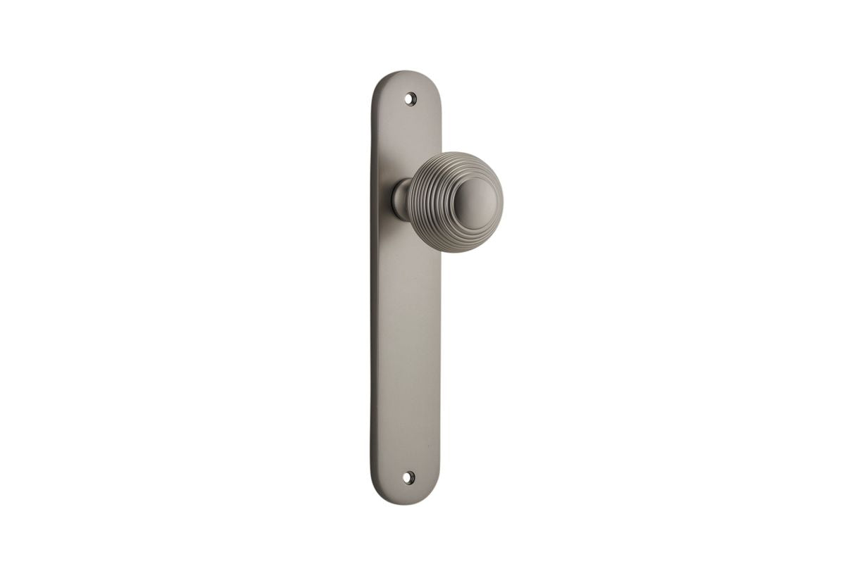 Iver Guildford Door Knob Oval Latch Pair, Passage Kit, Privacy Kit , Entrance Kit with High Security Lock - Satin Nickel