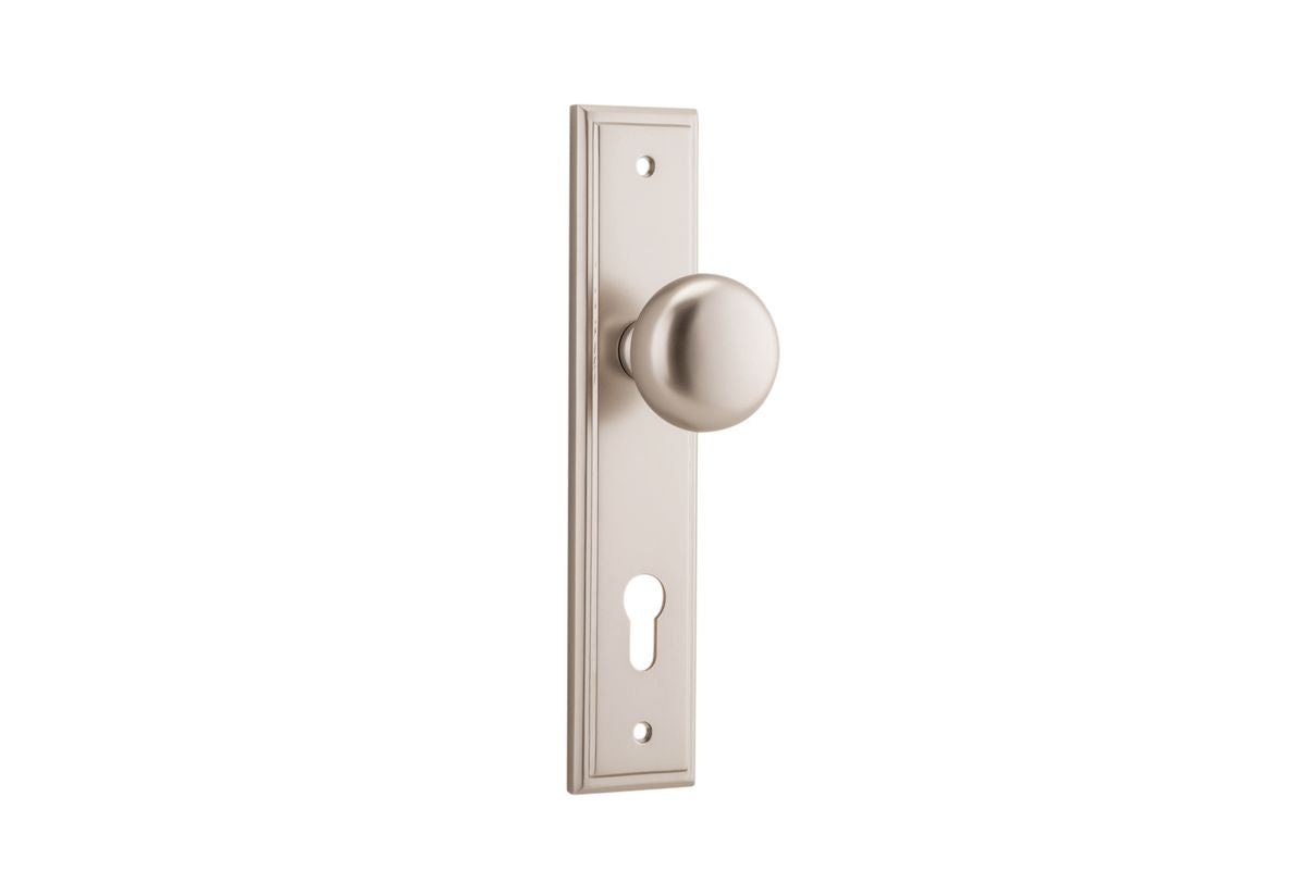 Iver Cambridge Door Knob Stepped Latch Pair, Passage Kit, Privacy Kit , Entrance Kit with High Security Lock -Satin Nickel