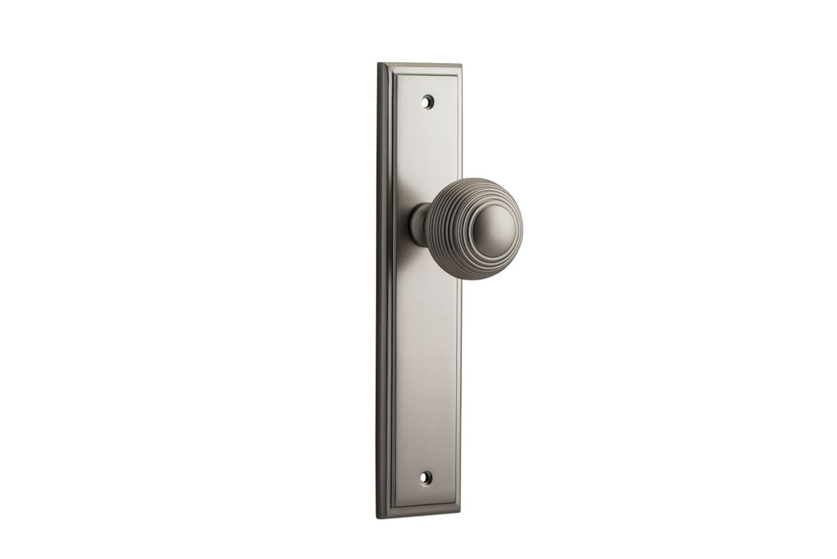Iver Guildford Door Knob Stepped Latch Pair, Passage Kit, Privacy Kit , Entrance Kit with High Security Lock - Satin Nickel