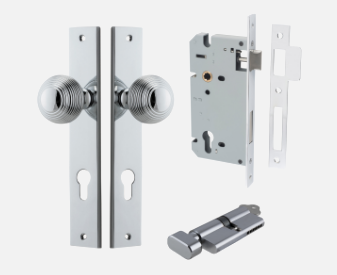 Iver Guildford Door Knob 11824 Rectangular Backplate Polished Chrome - Passage ,Privacy & Entrance