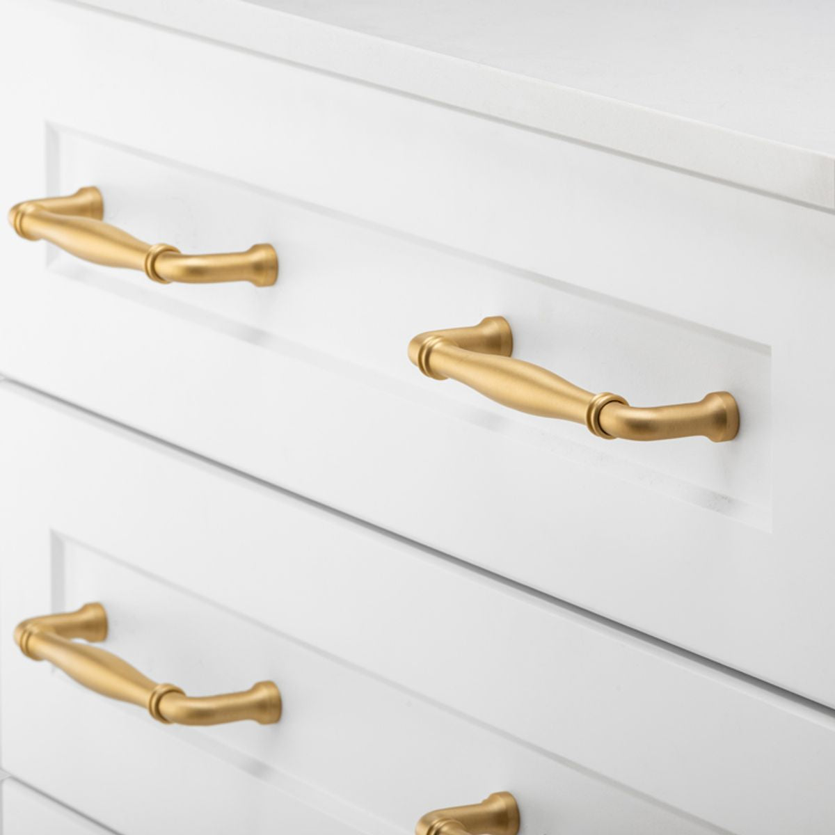 Iver Sarlat Cabinet Pull Centre to Centre 128mm,160mm, 256mm,320mm,450mm Brushed Chrome- With Backplate & No Backplate