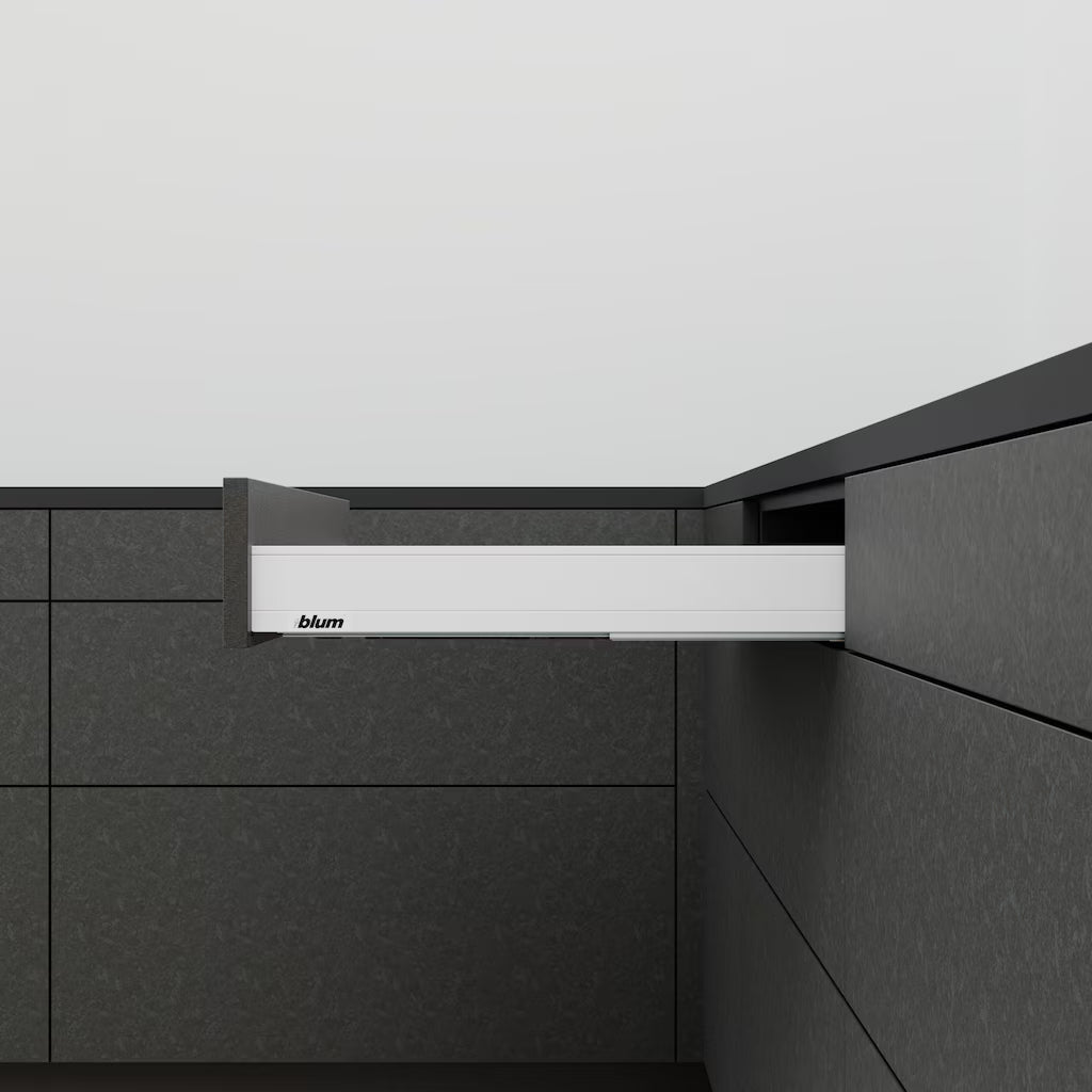 Blum Legrabox pure kitset  Length 450mm x 80mm - 257mm ( height 5 Options) 40kg