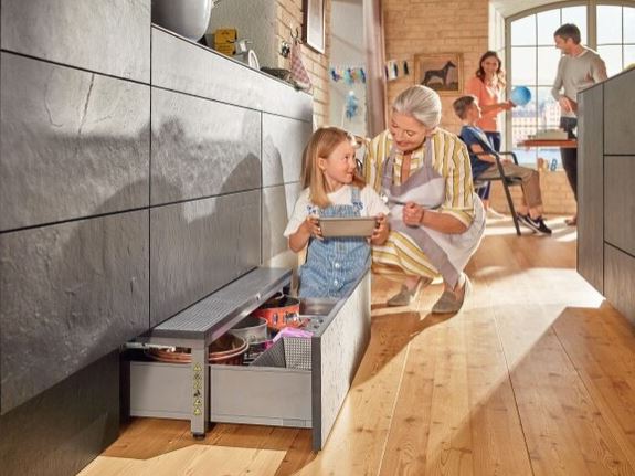Blum SPACE STEP set, Nylon/steel, NL=460 mm, Orion grey matt