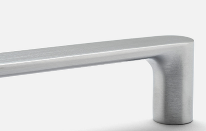 Iver Osaka Cabinet Pull Centre to Centre 96mm,128mm,160mm Brushed Chrome - No Backplate & With Backplate