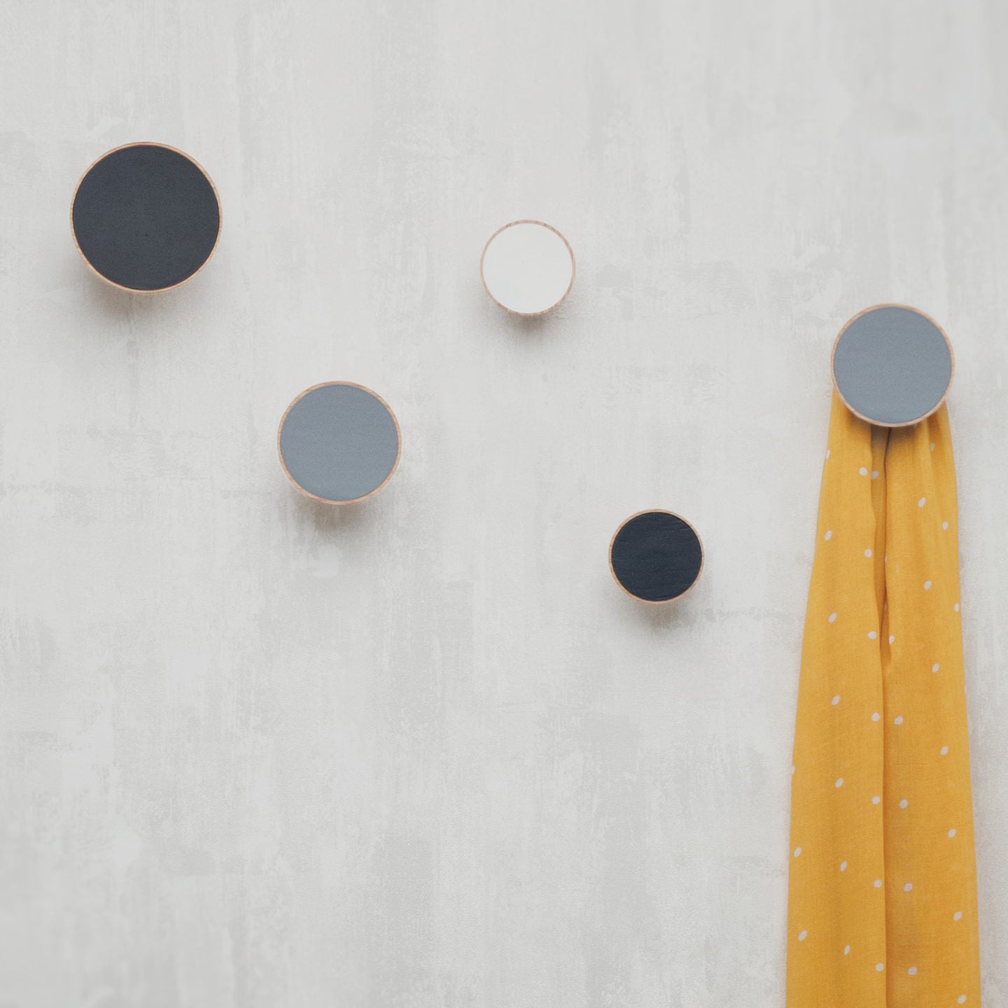 Kethy Capello Range L4450 Timber Knobs Lacquered in 3 colours- White, Black, Grey
