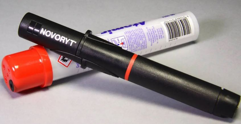 Novoryt (Switzerland) Melter for Repair Stick Battery or Gas operated