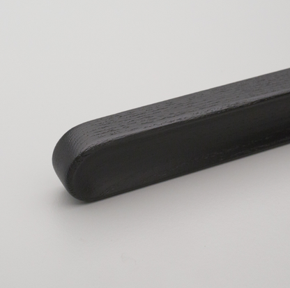 Kethy Shelf Handle 160mm C to C, O/A 210mm Available In 3 Colours : Black Stain ,Oak ,Walnut