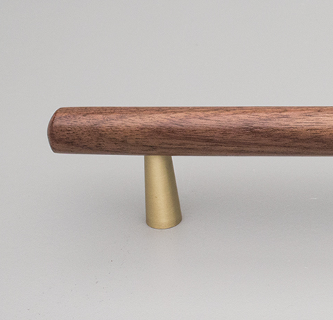 Kethy Tilla Handle 160mm C to C Feet Available In 4 Colours : Black Brass ,Black Copper ,Walnut Brass ,Walnut Copper