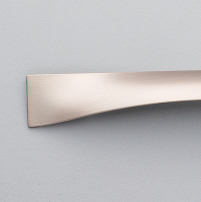 Kethy Wrap Handle 128mm C To C, O/A 190.4mm Brushed Nickel & Polished Chrome
