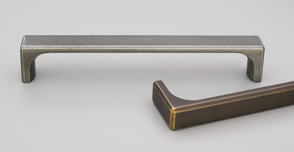 Kethy Hampton Shaker Square D Handle 160mm Curved Under C to C Antique Brown