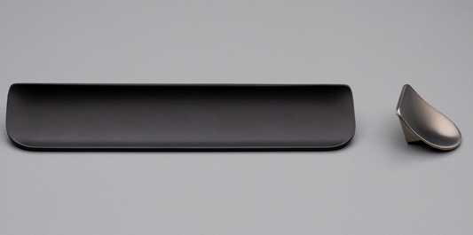Kethy Ski Pull 160mm C to C 181mm O/A Black Paint Matt#7 & Stainless Effect