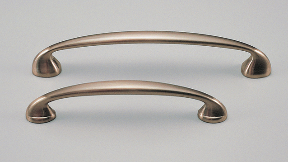 Kethy Elegant Handle 96mm & 128mm Brushed Nickel