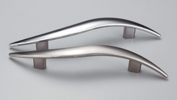 Kethy Wave Handle 96mm Available in 3 Colours : Brushed Nickel ,Polished Chrome ,Satin Chrome