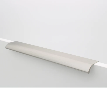 ELITE LUCIA OVERLAY PULL HANDLE HOLE CENTRE AVAILABLE IN 4 SIZES : 32MM ,50MM ,128MM ,256MM BRUSHED NICKEL MATT