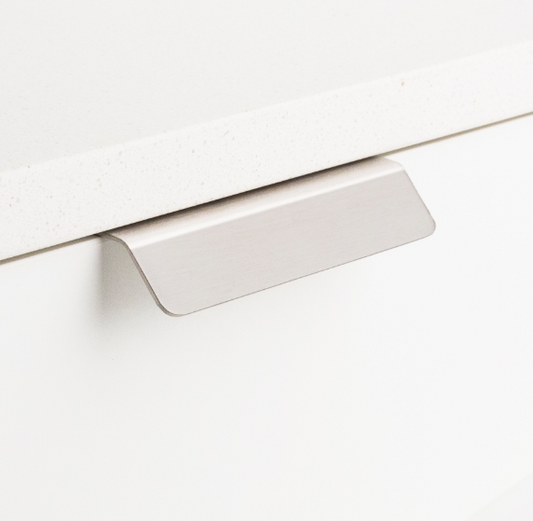 Kethy Edge Pull Straight 96mm O/A 1.5mm x 64mm C to C Available In 4 Colours :Graphite Powder Coat #3,Black Powder Coat Matt#8,Stainless Steel,White Powder Coat #3