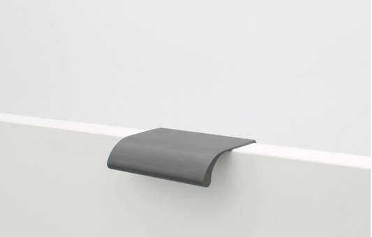 ELITE LUCIA OVERLAY PULL HANDLE HOLE CENTRE AVAILABLE IN 4 SIZES : 32MM ,50MM ,128MM ,256MM GUNMETAL