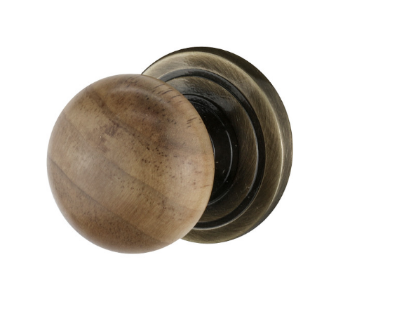 Sylvan Tradition Passage Knob LS5 Display Pack  Available In 4 Colours : Pine/Antique brass ,Rimu/Antique brass ,Rimu/Gold ,White/Gold
