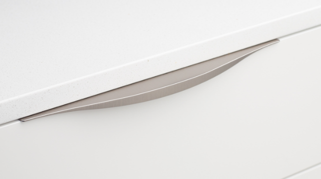 Kethy Flat Curved Edge Pull 280mm O/A 3 Dowel Polished Chrome & Stainless Effect