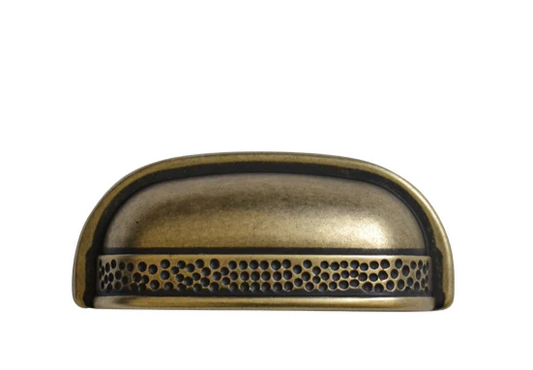 ELITE MONTCLAIR SHELL KNOB HEIGHT : 76mm x LENGTH : 99mm x WIDTH : 41.5mm BLACK IRON & ANTIQUE BRONZE