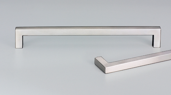 Kethy Siena D handle 10mm Square Stainless Steel Handle C to C Available In 4 Sizes : 234mm x 224mm ,298mm x 288mm , 400mm x 390mm ,500mm x 490mm