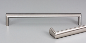 Kethy Pavia Stainless D Handle 19mm Oval Stainless Steel Handle C to C Available In 4 Sizes : 500mm x 490mm ,600mm x 590mm ,700mm x 690mm ,800mm x 790mm