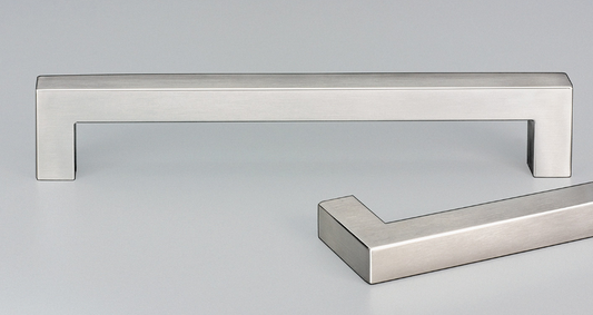 Kethy Biella Stainless D Handle 15mm Stainless Steel Handle C to C Available In 5 Sizes : 143mm x 128mm ,175mm x 160mm ,207mm x 192mm ,239mm x 224mm ,303mm x 288mm
