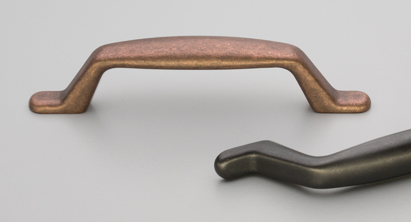 Kethy Avila Handle 96mm Handle Available In 5 Colours : Antique Brass Matt ,Copper Blush Matt ,Charcoal Matt ,Black Powder Coat Matt#8 ,Oxidised Tin Matt