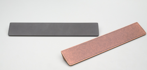 Kethy Kimera Handle 192mm Available In 5 Colours : Antique Brass Matt ,Copper Blush Matt ,Charcoal Matt ,Black Powder Coat Matt#8 ,Oxidised Tin Matt